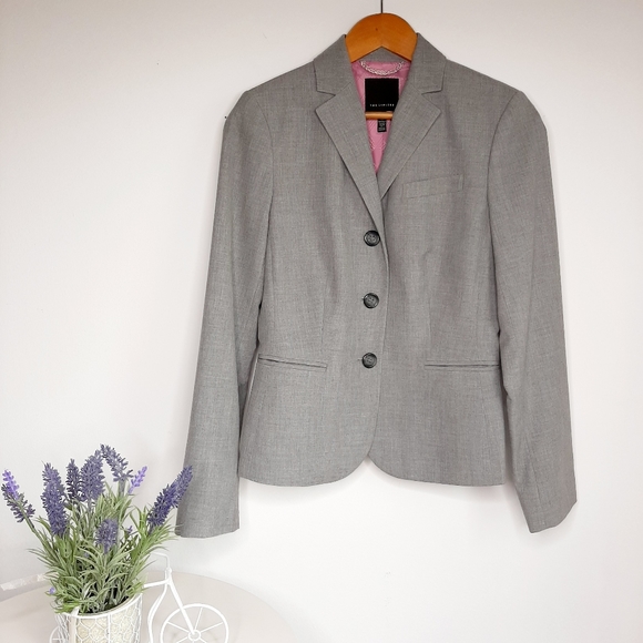 The Limited Jackets & Blazers - The Limited grey suit jacket size 2